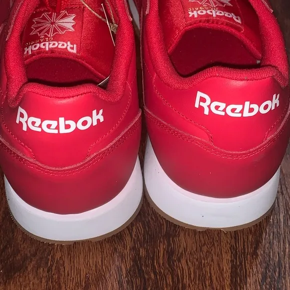 Reebok size 14