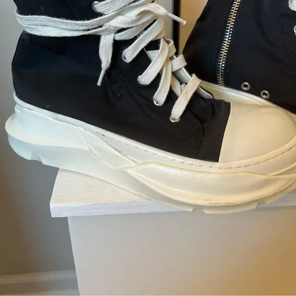 Rick Owen’s Drkshdw Abstract Black Milk sz 44 High-Top Sneakers