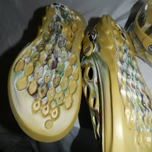 ROCKIN CLOGS UNISEX GLADES GREEN LIGHTWEIGHT WATERPROOF DURABLE SHOES NWT!