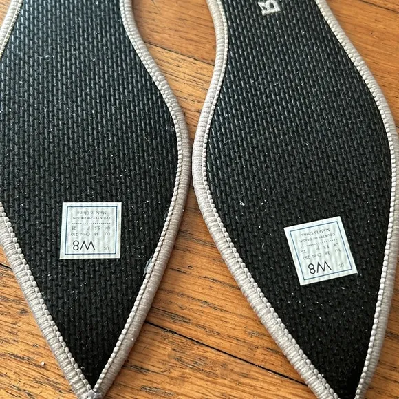 Rothy's Silver Metallic Gray The Point Shoes - Size 8