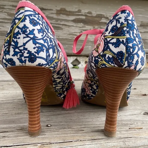 Ruby Shoo Willow ModCloth Floral Tassel Tie Heel Shoes Women’s Size 7