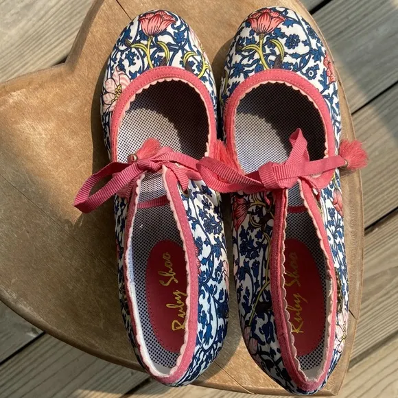 Ruby Shoo Willow ModCloth Floral Tassel Tie Heel Shoes Women’s Size 7