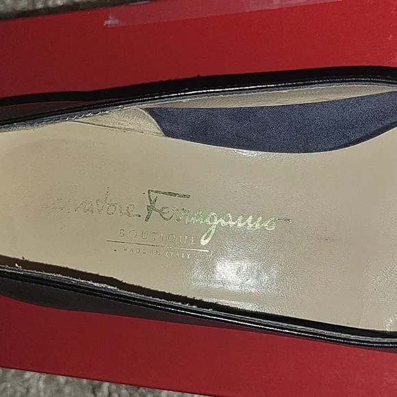 SALVATORE FERRAGAMO BLACK SHOES
