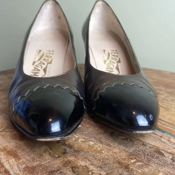 Salvatore Ferragamo Leather Copper and Black Patent Leather Pumps Heels Sz 9