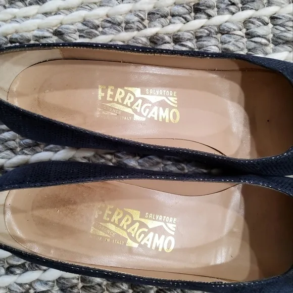 Salvatore Ferragamo Low Heels Shoes Size 9,5