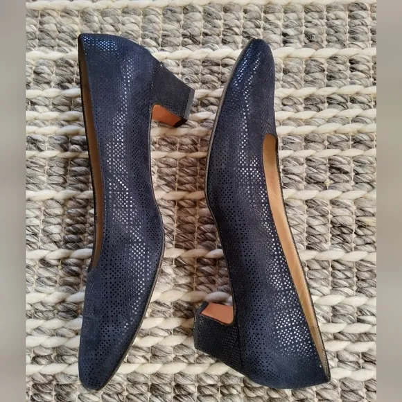 Salvatore Ferragamo Low Heels Shoes Size 9,5