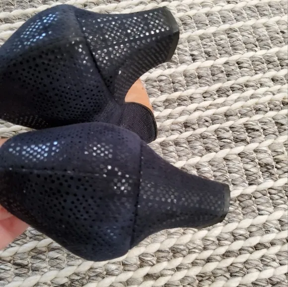 Salvatore Ferragamo Low Heels Shoes Size 9,5