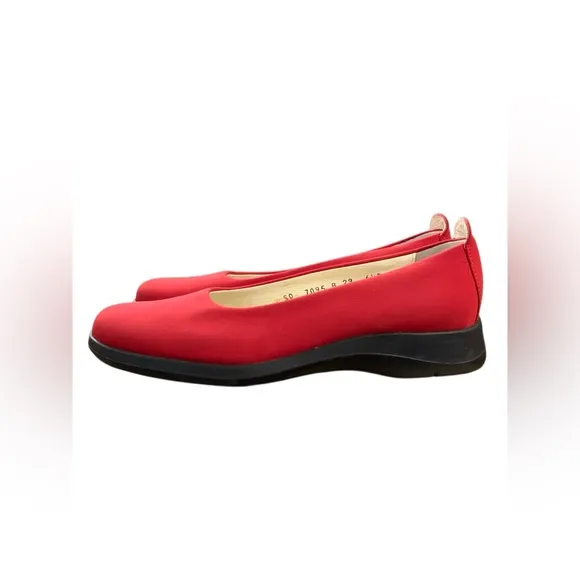 Salvatore Ferragamo Sport Comfort Shoes Red Fabric  Size 6.5