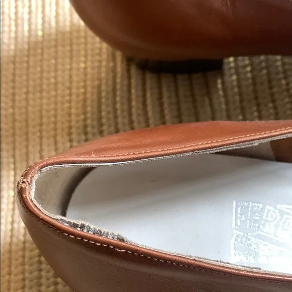 Salvatore Ferragamo  VARA. Women's Brown Leather Shoes