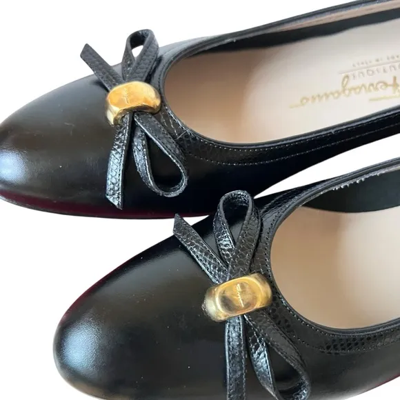 Salvatore Ferragamo Women's Black Leather Shoes size 8 AAAA new