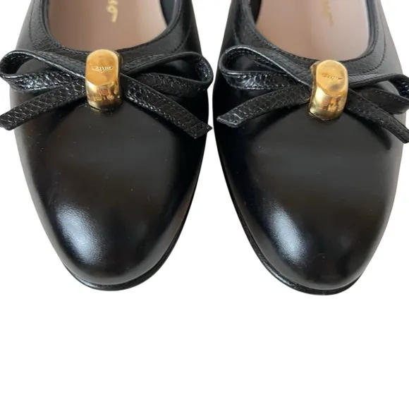 Salvatore Ferragamo Women's Black Leather Shoes size 8 AAAA new