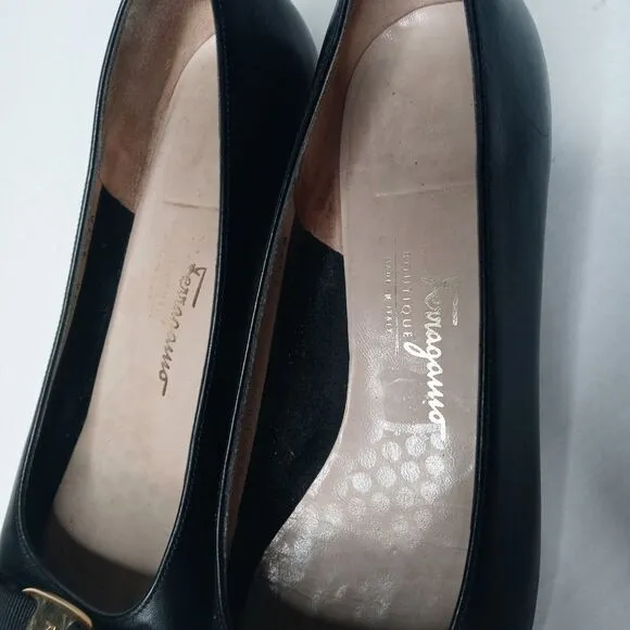 Salvatore Ferragamo black leather vara bow shoes