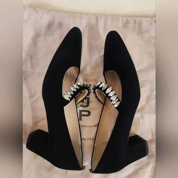 Sara Jessica Parker Elegant Black Women's Shoes with Crystal Embellishments