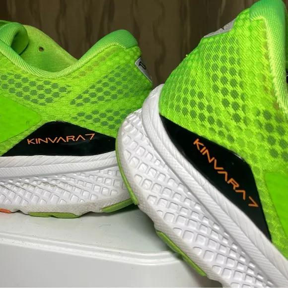 Saucony Kinvara 7 Men's 10.5 Natural Series Running Shoes Green Black S20298-1