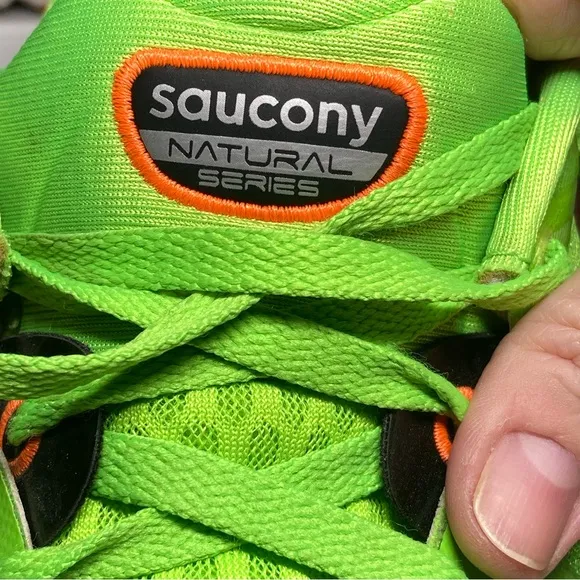 Saucony Kinvara 7 Men's 10.5 Natural Series Running Shoes Green Black S20298-1