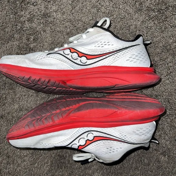 Saucony Men's White and Red Running Shoes