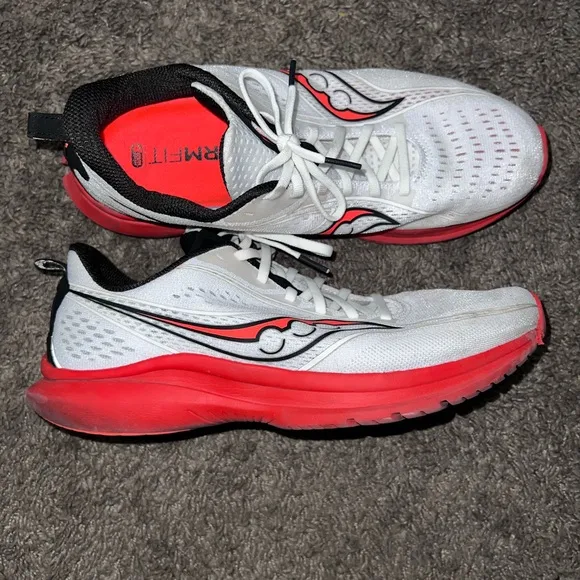 Saucony Men's White and Red Running Shoes