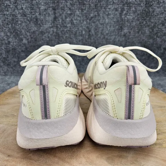 Saucony Triumph 22 Womens Size 11 Vanilla White Running Shoes S10964-145