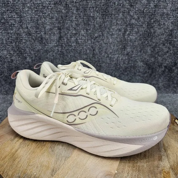 Saucony Triumph 22 Womens Size 11 Vanilla White Running Shoes S10964-145