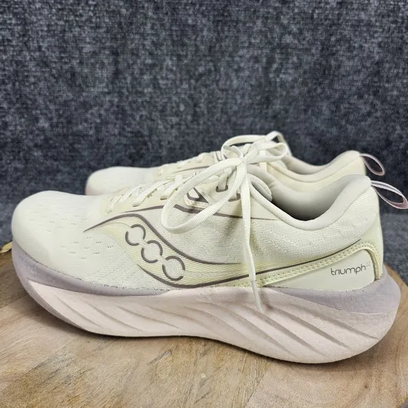 Saucony Triumph 22 Womens Size 11 Vanilla White Running Shoes S10964-145