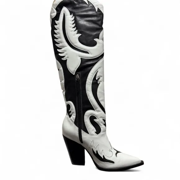 SCHUTZ Woody Up Cowboy Boot in Black &amp; White (size 8)