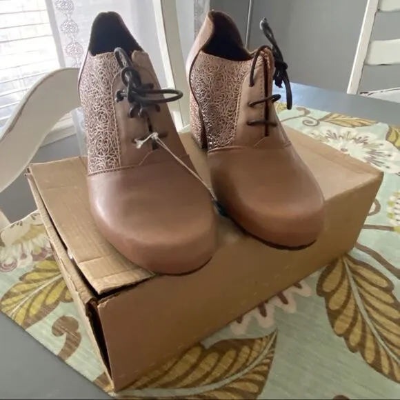 Sergio Tomani Elida Chunky Heel Shoes NEW 38 7.5