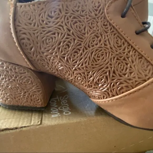 Sergio Tomani Elida Chunky Heel Shoes NEW 38 7.5