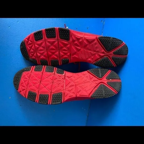 Size 11 Nike Men FREE ACE LEATHER Shoes 749627 600 Shoes Red Black