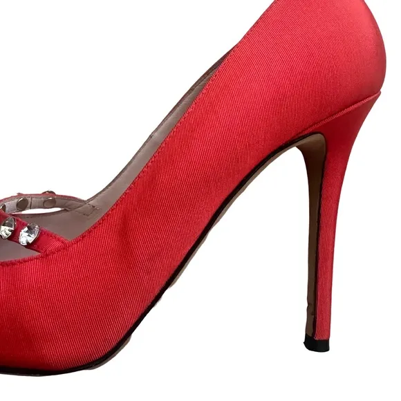 SJP coral 39/5 Pointed Toe Women's Shoes with Stones