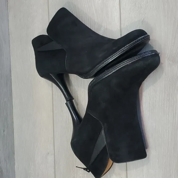 Sofft Womens Suede Comfort Heels Ankle Boots shoes sz 8M