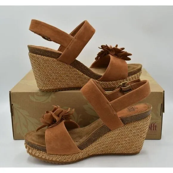 Sofft Womens Size 9.5 Cali Ginger Tan Suede Wedge Open Toe Floral Sandals Shoes