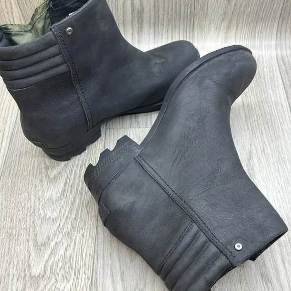 SOREL Danica Zip Waterproof Leather Ankle Boot