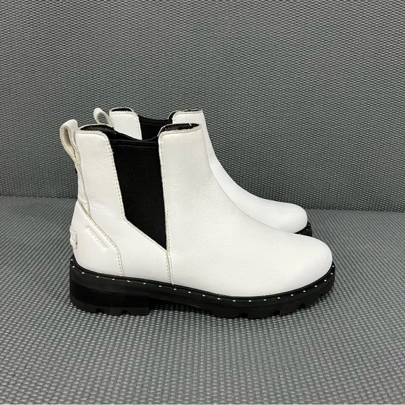 Sorel‎ Lennox White Leather Chelsea Ankle Boots Slip Ons Womens Size 7