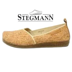 Stegmann 'Liesl' Skimmer Cork Basket Weave