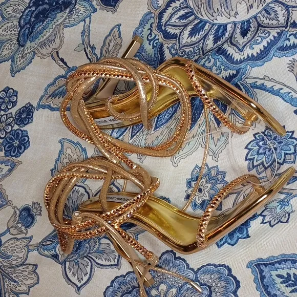 Steve Madden Uplift Gold Rhinestone lace up high heel Sandals Size 9 New