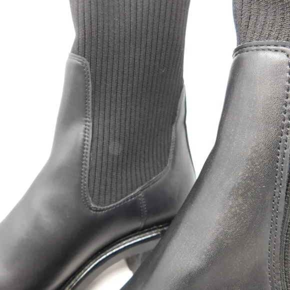 Steve Madden Women's Boots Kiley Bootie Black Platform Leather Lug Soles 10.5