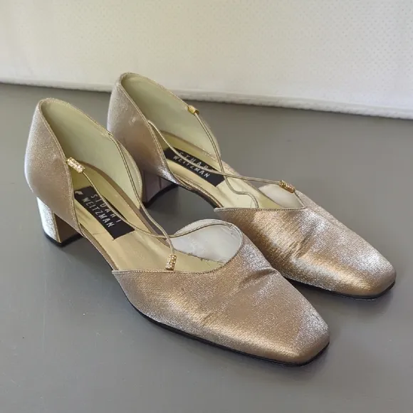 Stuart Weitzman Gold Heels size 8.5B