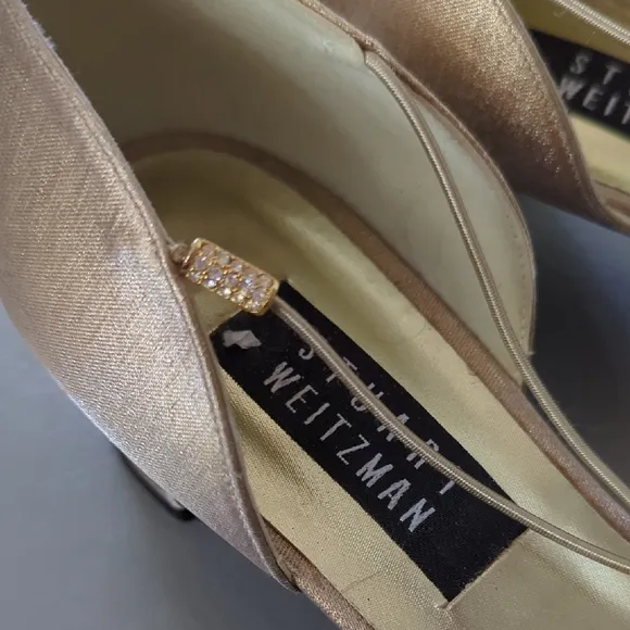 Stuart Weitzman Gold Heels size 8.5B