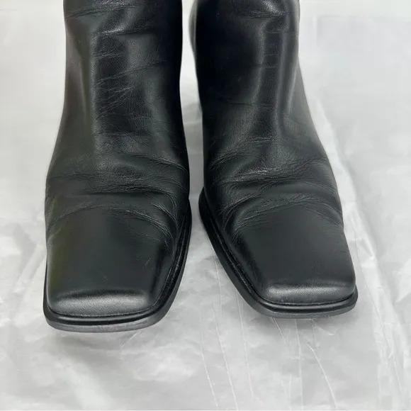 Stuart Weitzman Leather Heeled Boot