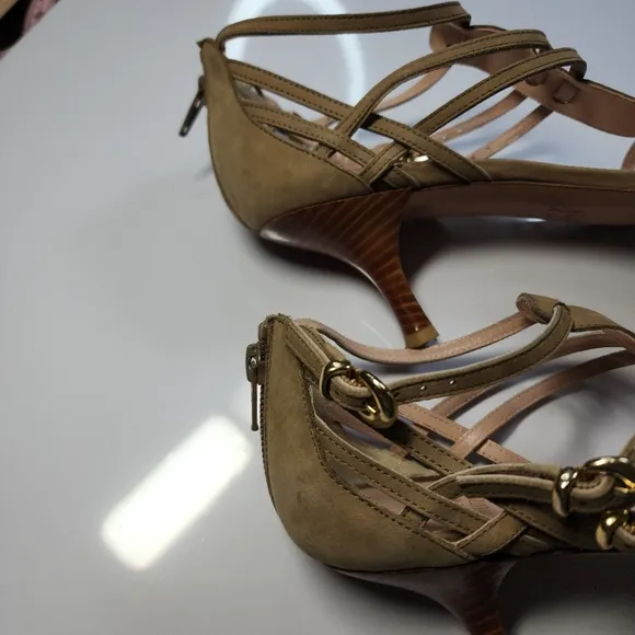 Stuart Weitzman Tan Nubuck Strappy Gladiator Kitten Heel Size 11