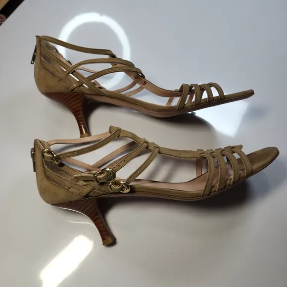 Stuart Weitzman Tan Nubuck Strappy Gladiator Kitten Heel Size 11