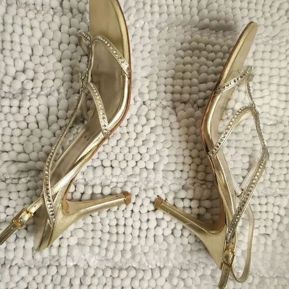 Stuart Weitzman Sandal Size 9M Gold Strappy Embellished Rhinestone Holiday