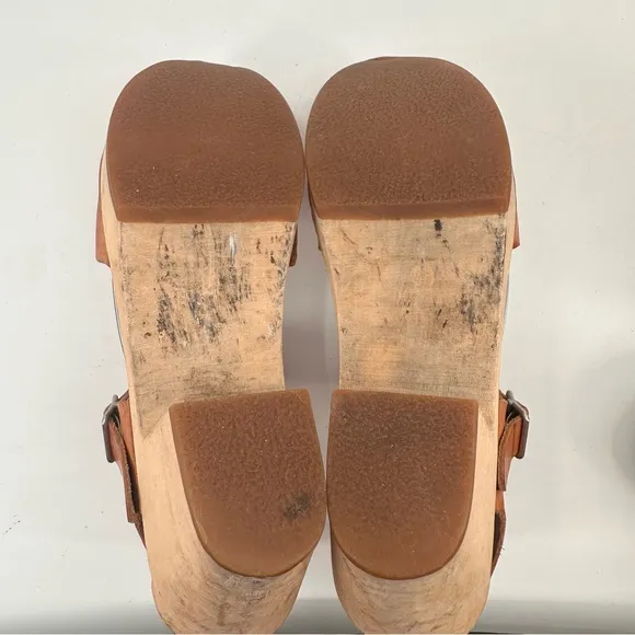 Swedish Hasbeens Clogs Heel Shoes Size 38 FLAWS