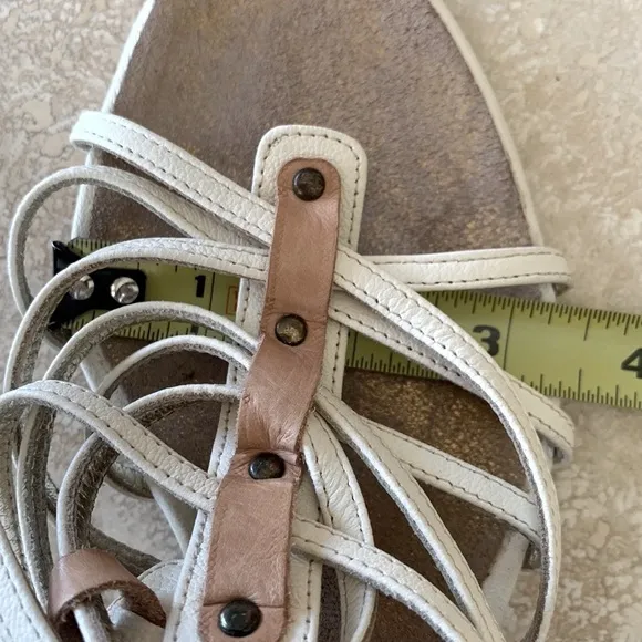 TACCETTI Italian leather strappy Sandals, stacked stiletto cream &amp; tan, 37 EUC