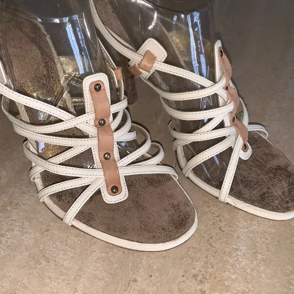 TACCETTI Italian leather strappy Sandals, stacked stiletto cream &amp; tan, 37 EUC
