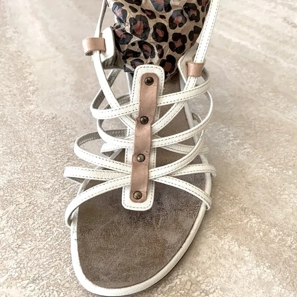 TACCETTI Italian leather strappy Sandals, stacked stiletto cream &amp; tan, 37 EUC