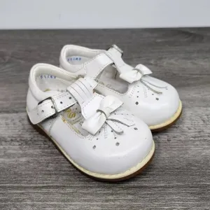 Taps by Kinder White Leather Baby Toddler Shoes