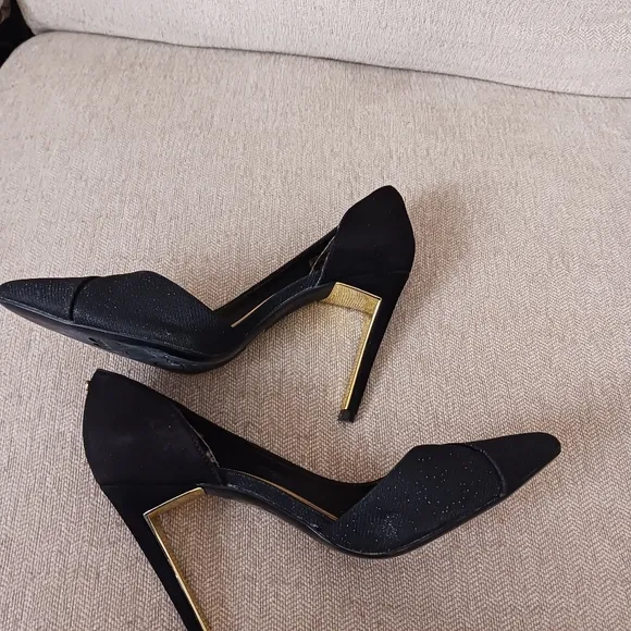 Ted Baker London Elegant Black and Gold Women's Heels