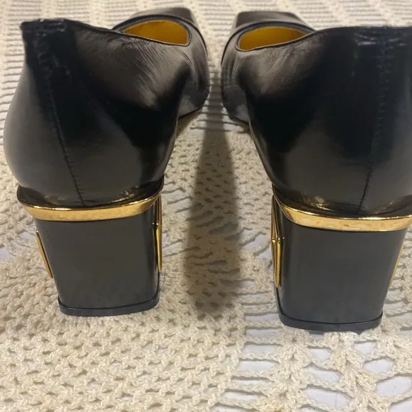 Timothy Hitsman Black Leather Shoes With Gold Accents Awesome Heels Size 9M.