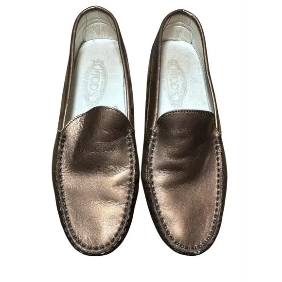 Tod's Women's Mocassins Driving Shoes‎ Bronze Copper Loafer Leather Size 8.5